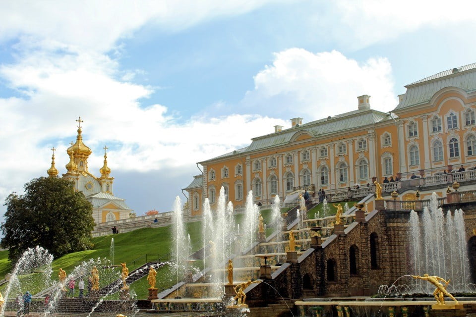 Saint-Pétersbourg chateau 50 voyage de reves dreams world